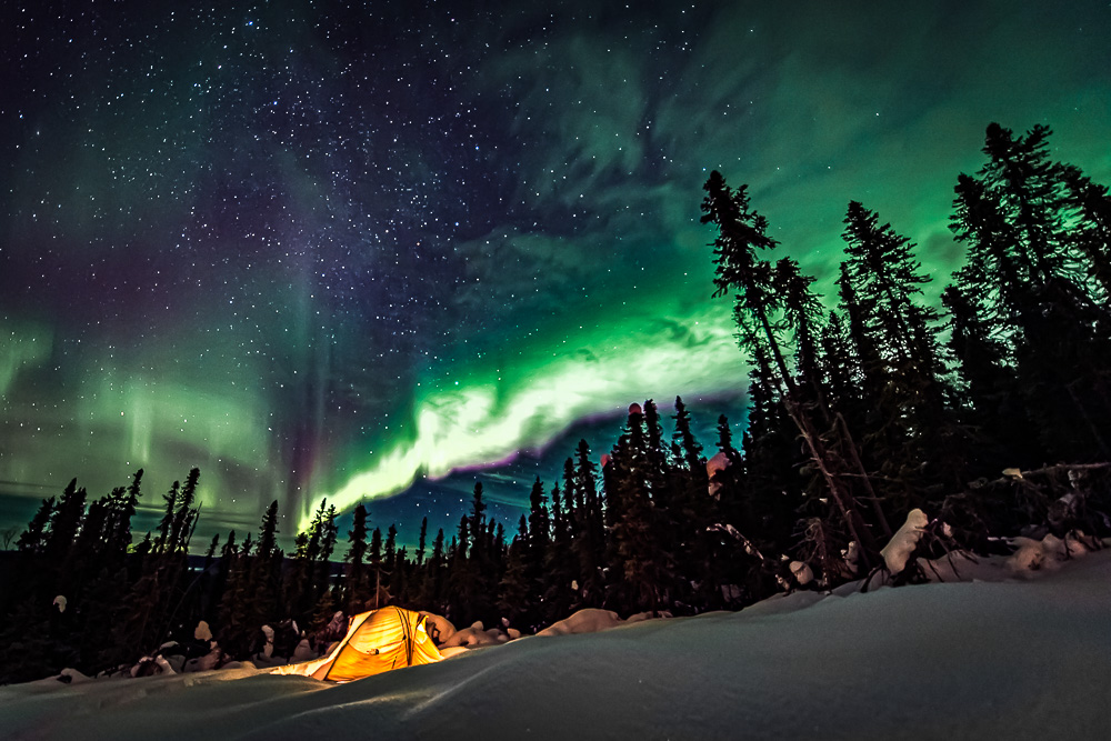 tent aurora winter camping
